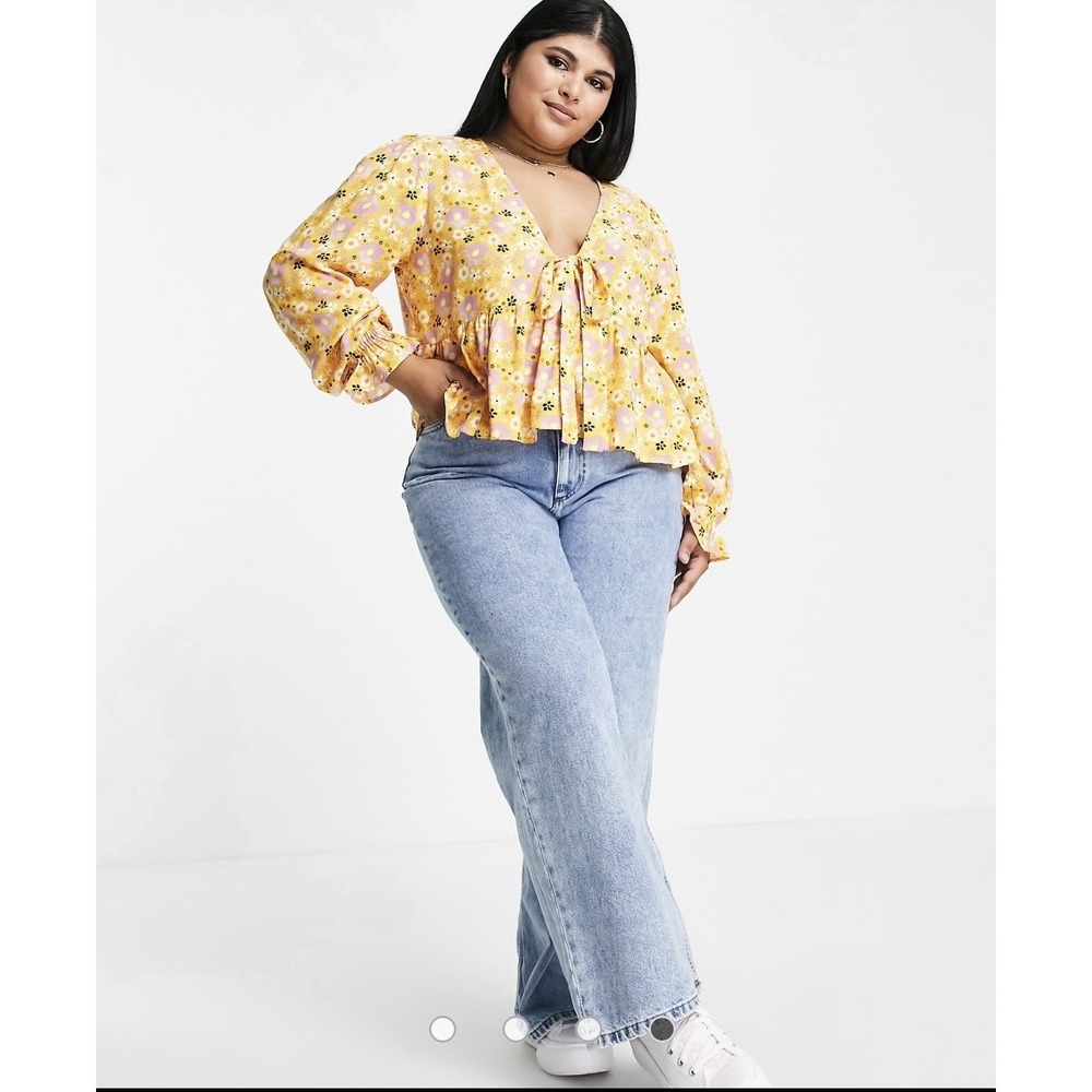 ASOS Design Curve Size U.S. 18 Long Sleeve Tie Front Shirred Cuff Floral Blouse - Picture 7 of 9